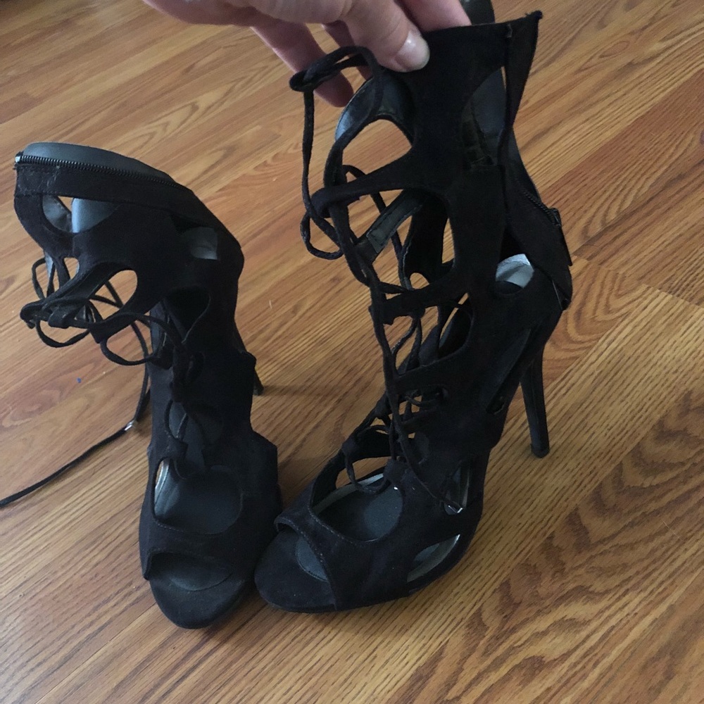 Black SEXY lace up heels! Size 8